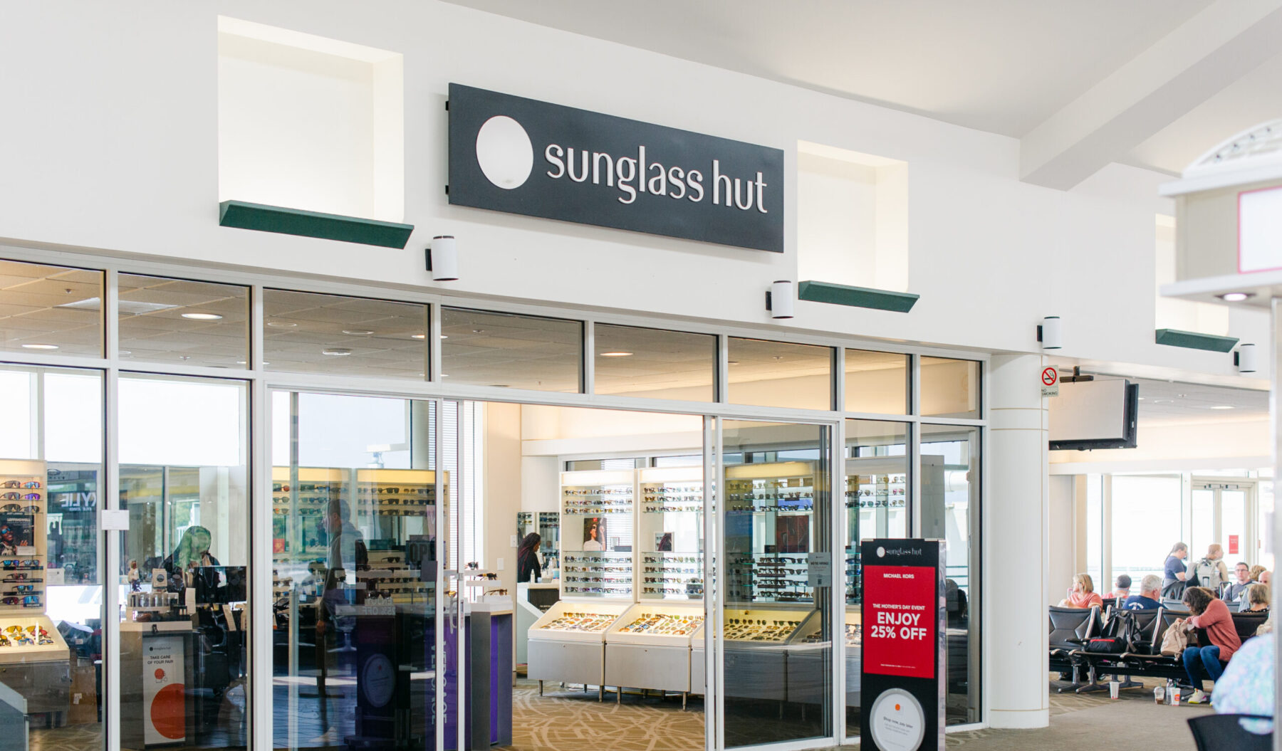 Sunglass Hut Savannah/Hilton Head International Airport